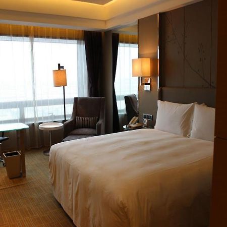Boyue Shanghai Hongqiao Airport Hotel - Air China Экстерьер фото