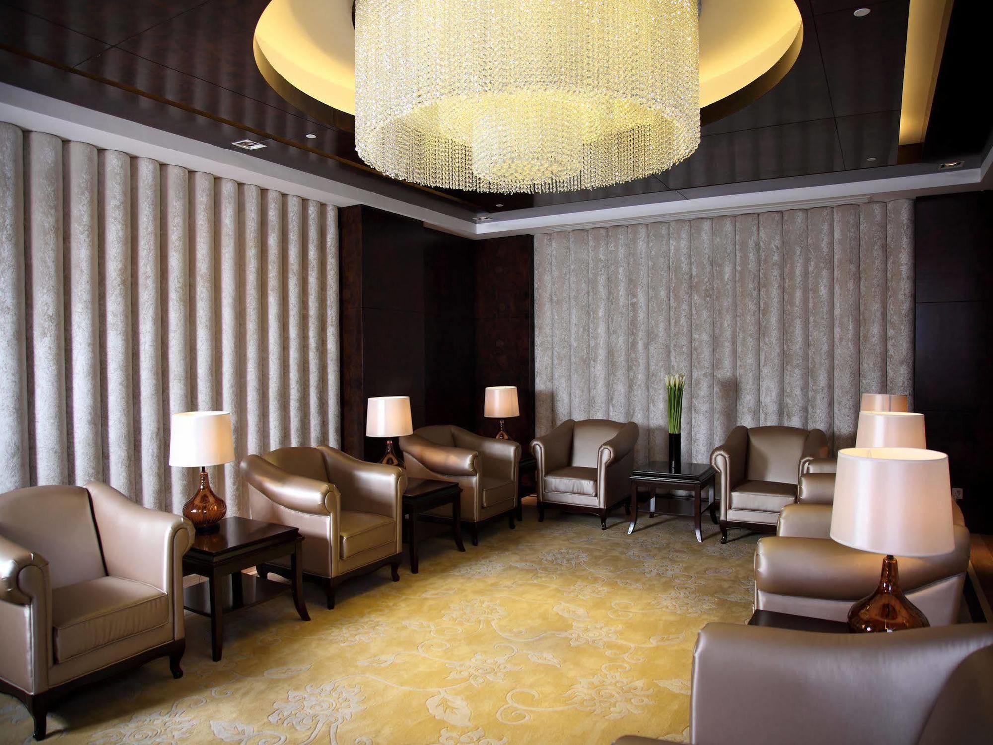 Boyue Shanghai Hongqiao Airport Hotel - Air China Экстерьер фото