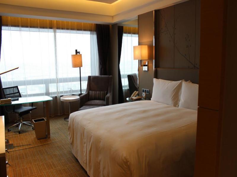 Boyue Shanghai Hongqiao Airport Hotel - Air China Экстерьер фото